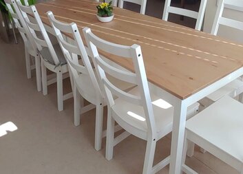 Díky Nadačnímu fondu TESCO, máme nový nábytek do Denního stacionáře